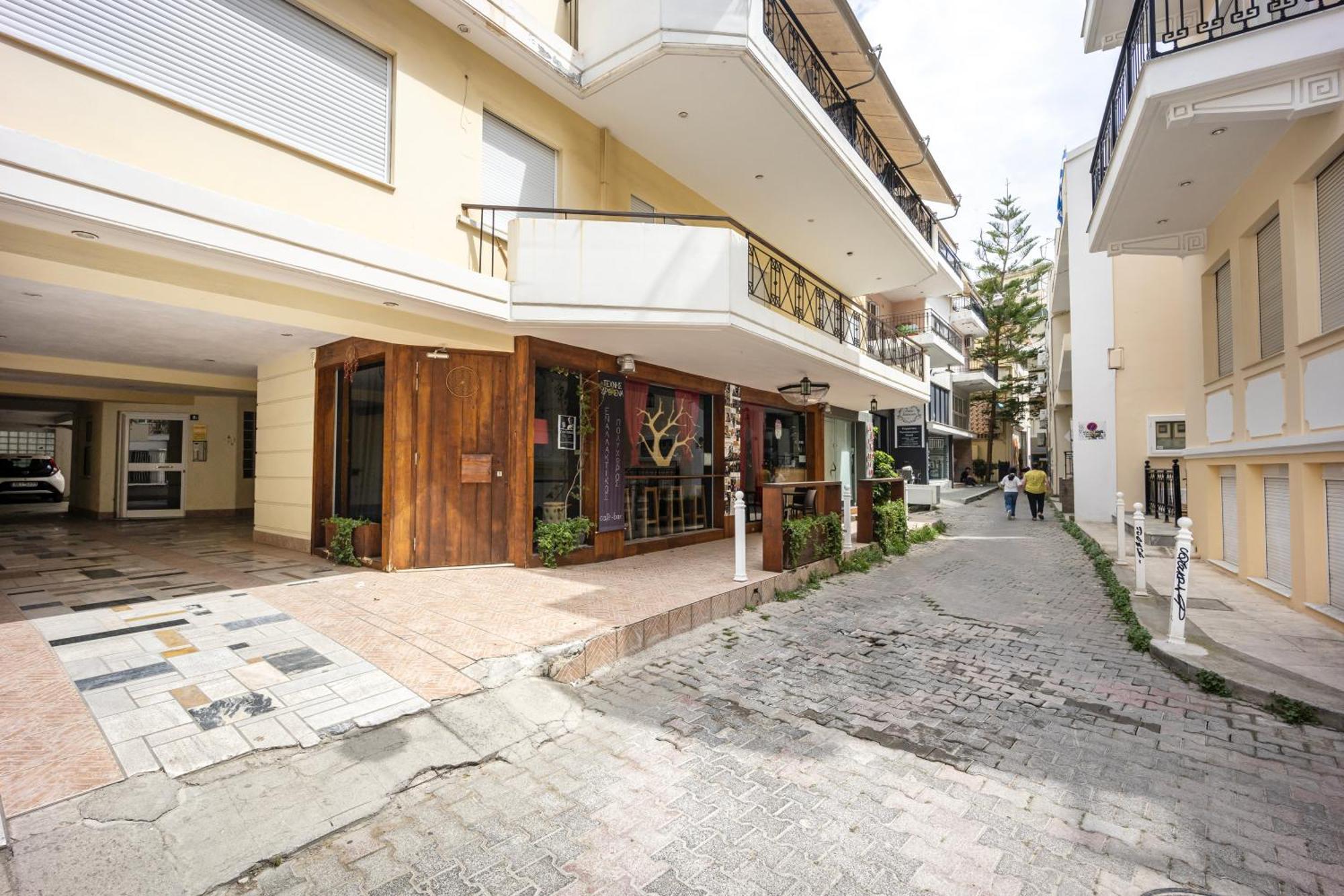 Fabulous Central Apartment Close To The Sea! Chalkís Esterno foto