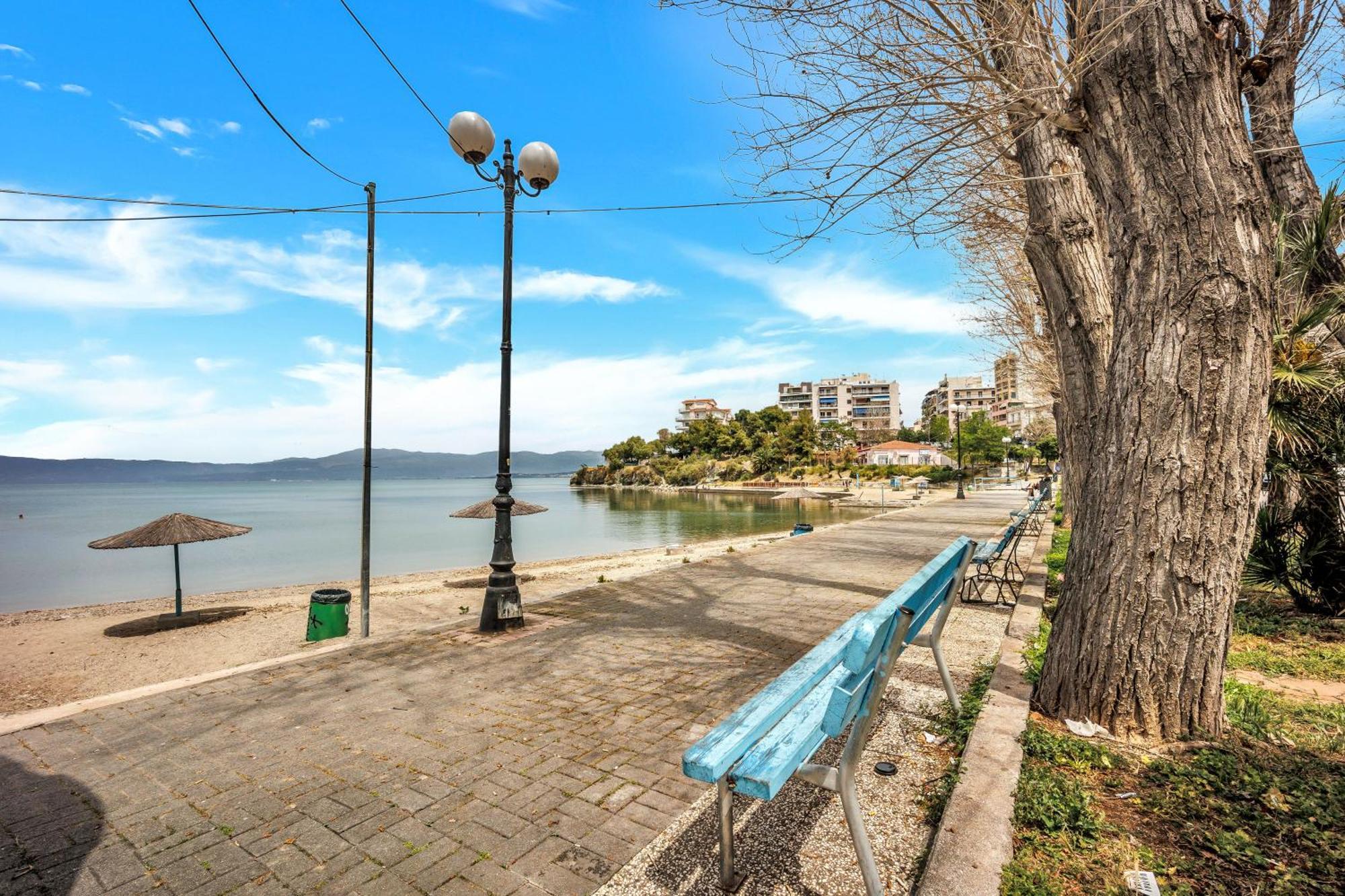Fabulous Central Apartment Close To The Sea! Chalkís Esterno foto